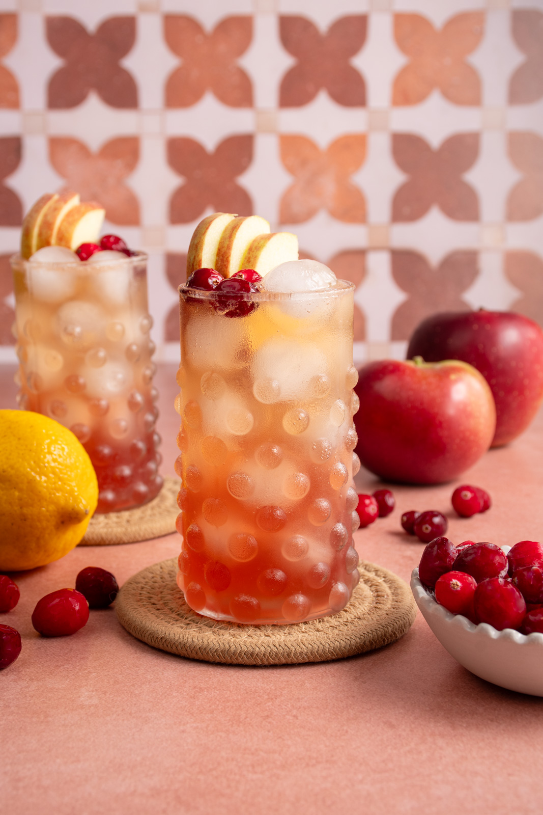 https://thymeforadrink.com/wp-content/uploads/2024/10/Featured_Cranberry_Apple_Mocktail.jpg?utm_source=chatgpt.com